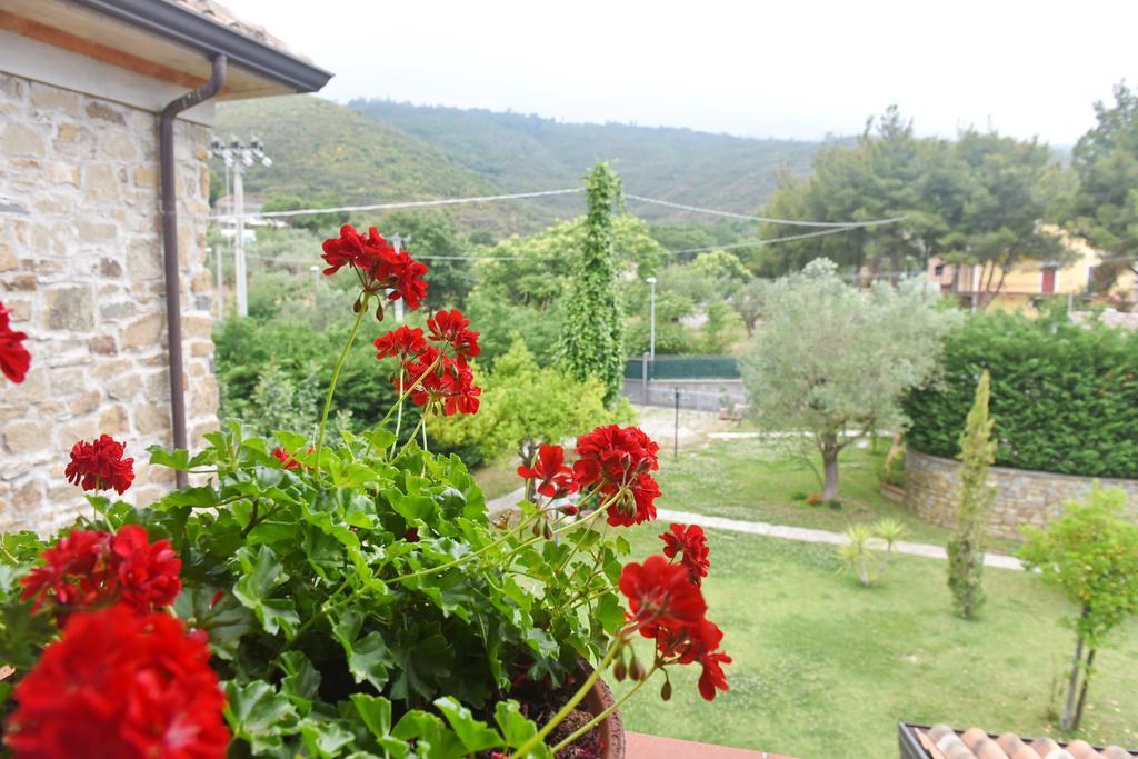 Casa Vacanze Il Cenito カステッラバーテ エクステリア 写真