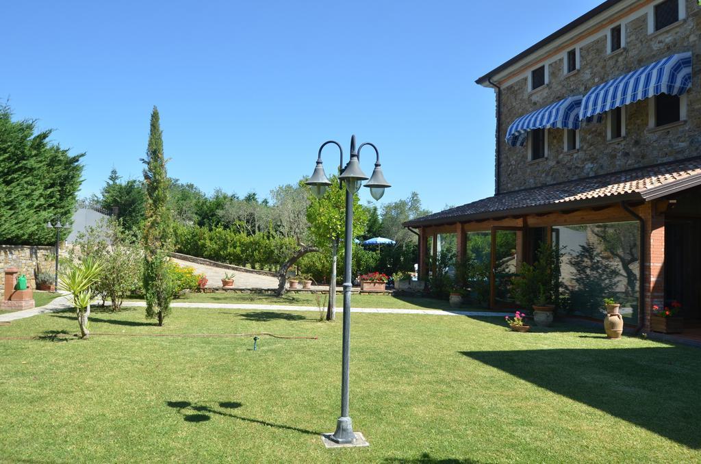 Casa Vacanze Il Cenito カステッラバーテ エクステリア 写真