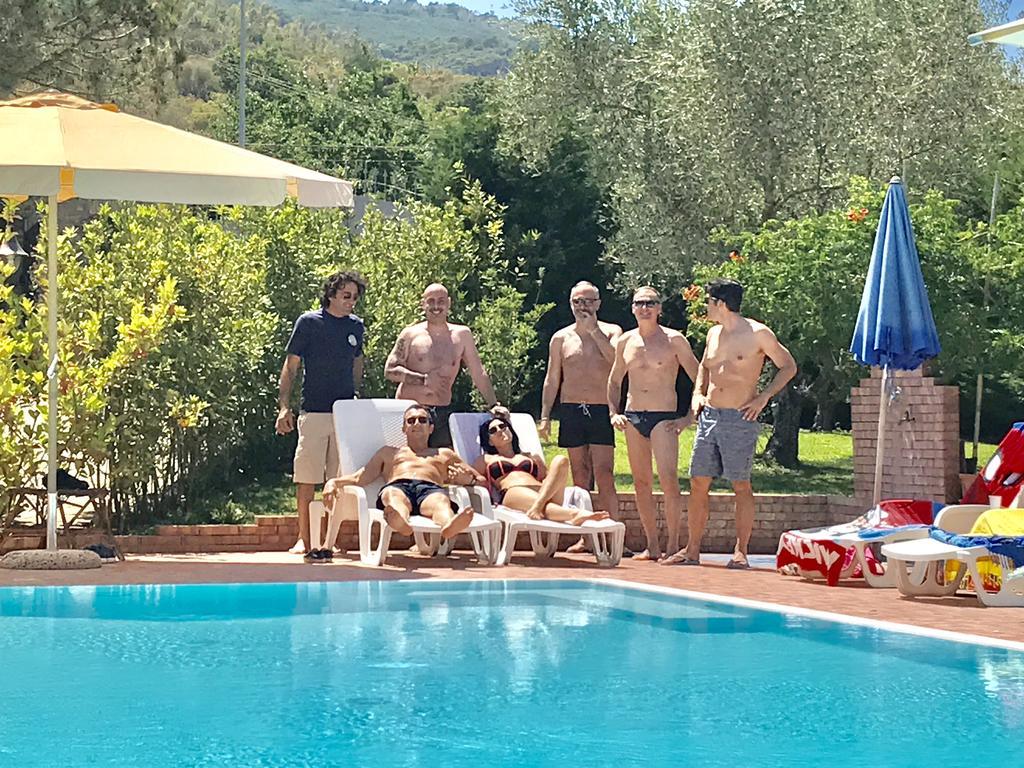 Casa Vacanze Il Cenito カステッラバーテ エクステリア 写真