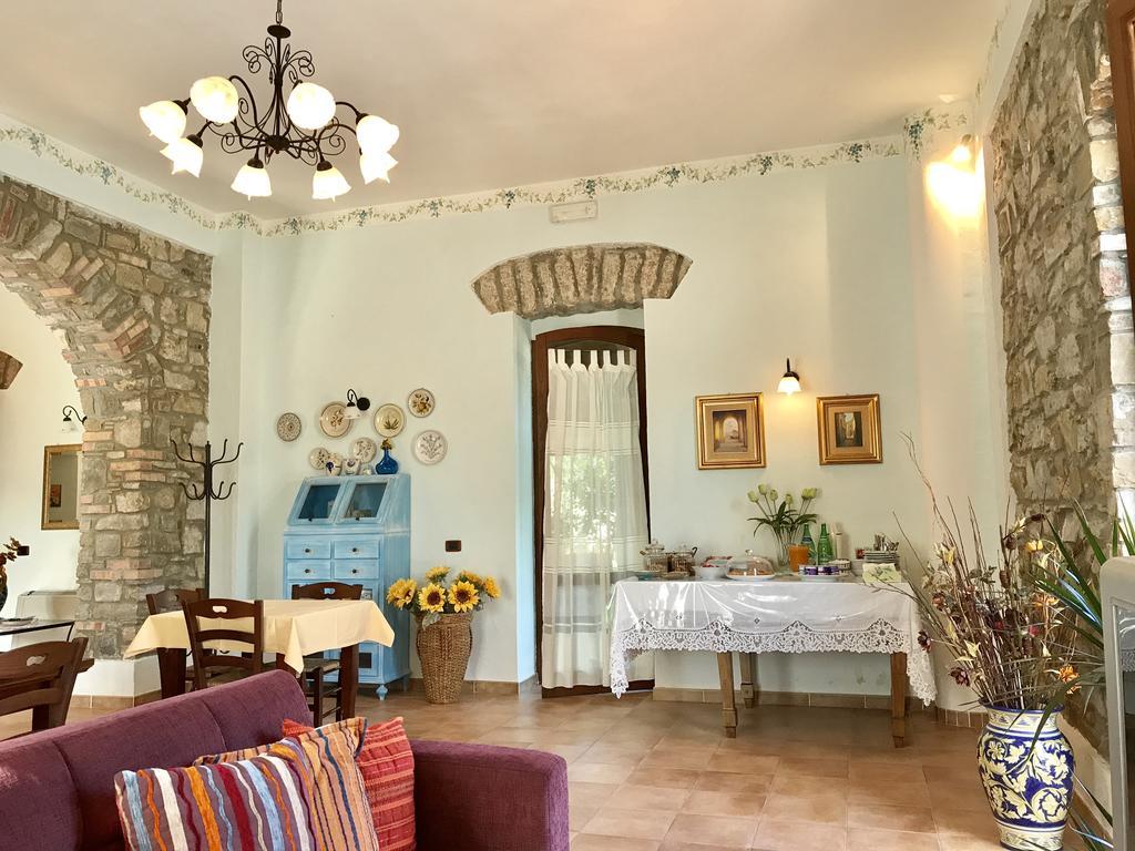 Casa Vacanze Il Cenito カステッラバーテ エクステリア 写真