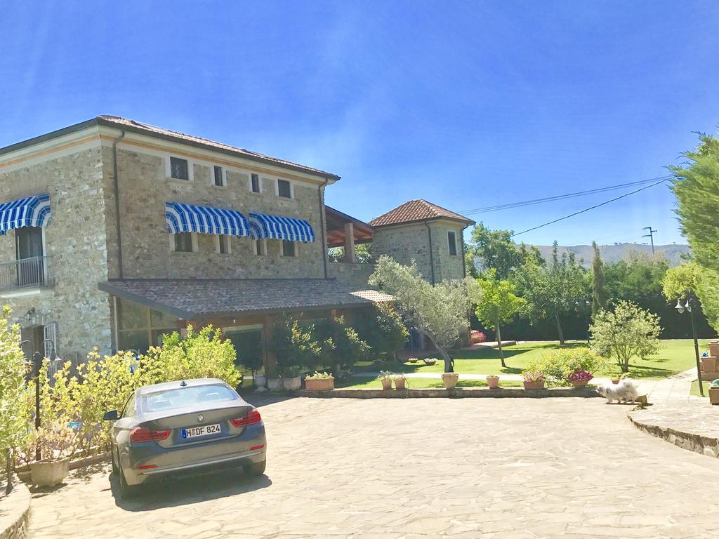 Casa Vacanze Il Cenito カステッラバーテ エクステリア 写真