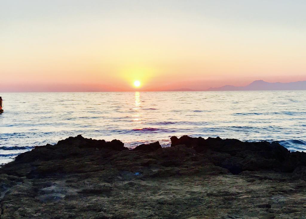 Casa Vacanze Il Cenito カステッラバーテ エクステリア 写真